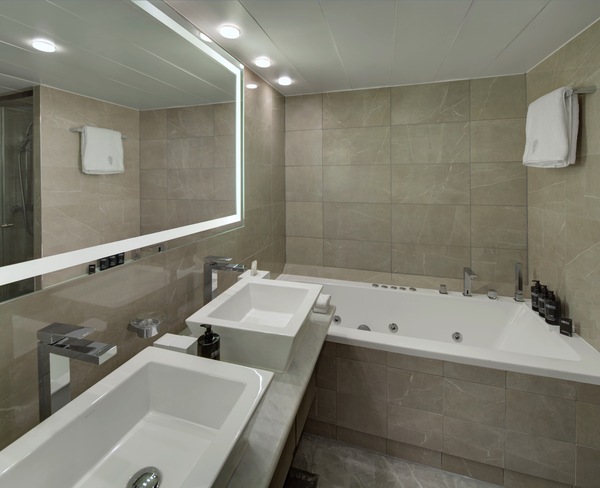 Celebrity Cruises, Celebrity Millennium, Royal Suite 4, Copyrights - CEL.jpeg